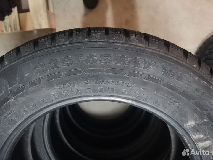 Nokian Tyres Hakkapeliitta 7 SUV 225/65 R17 106T