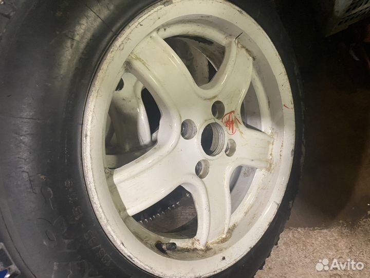 Pirelli P Zero 135/85 R15