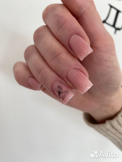 Мастер маникюра