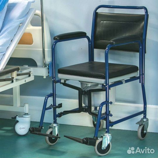 Кресло-коляска с санитарным оснащением
