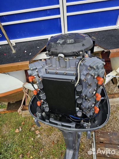 Лодочный мотор Yamaha 200