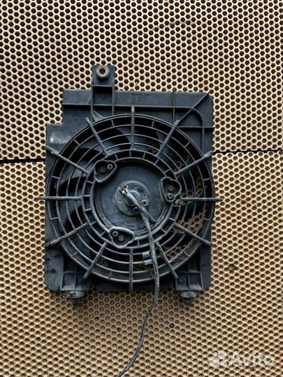 Вентилятор кондиционера на Geely MK