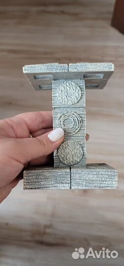 Новая подставка для зубных щеток