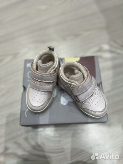 Ботинки демисезонные для девочки 20 размер