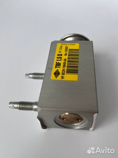 Клапан кондиционера ford fiesta 1541406