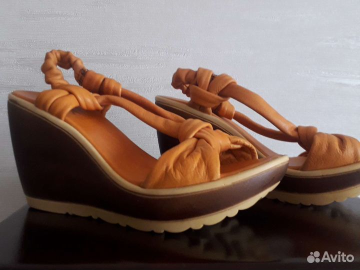 Босоножки женские новые 37 размер