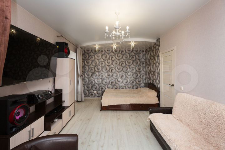 1-к. квартира, 43 м², 9/9 эт.