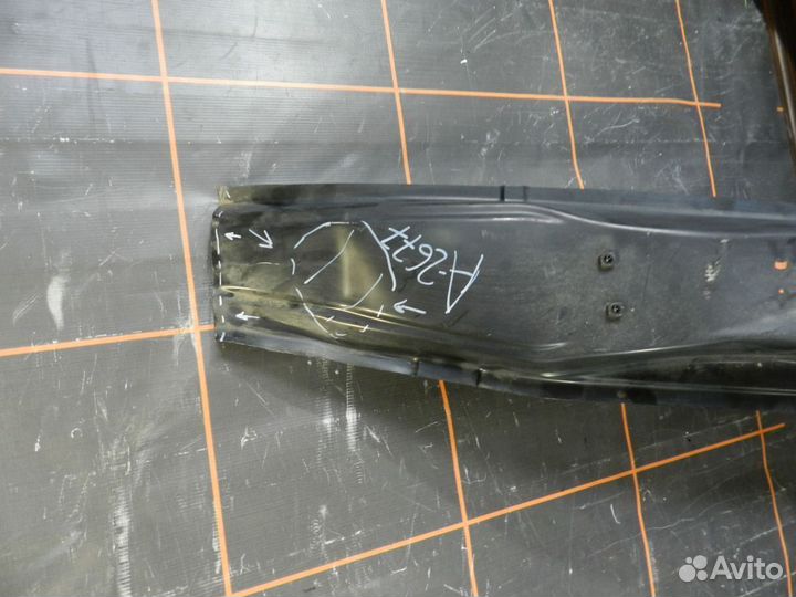 Порог кузова левый - Audi A7 (2010-14гг)