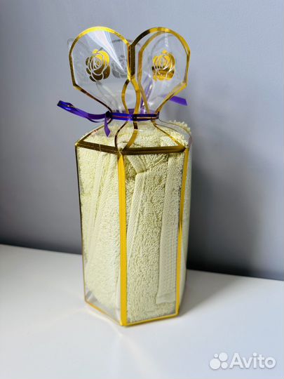 Новое подарочное полотенце для лица