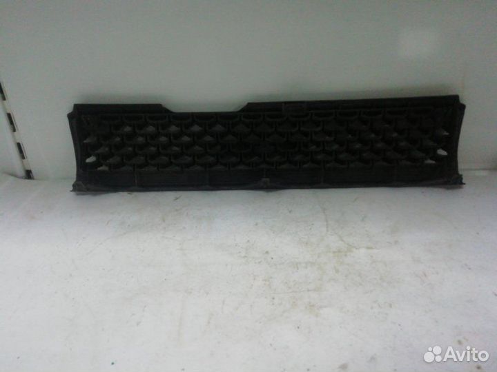 Решетка радиатора передняя Toyota Corolla Levin