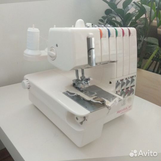 Оверлок merrylock 007
