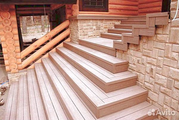 Крыльцо из дпк полнотелая