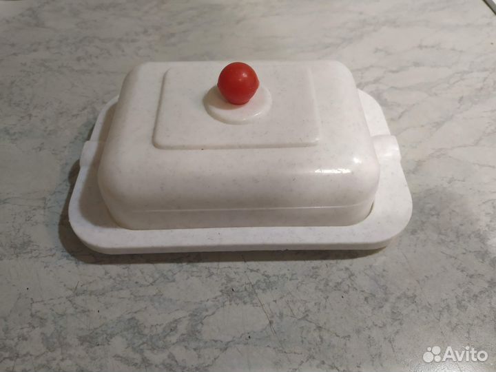 Масленка пластиковая