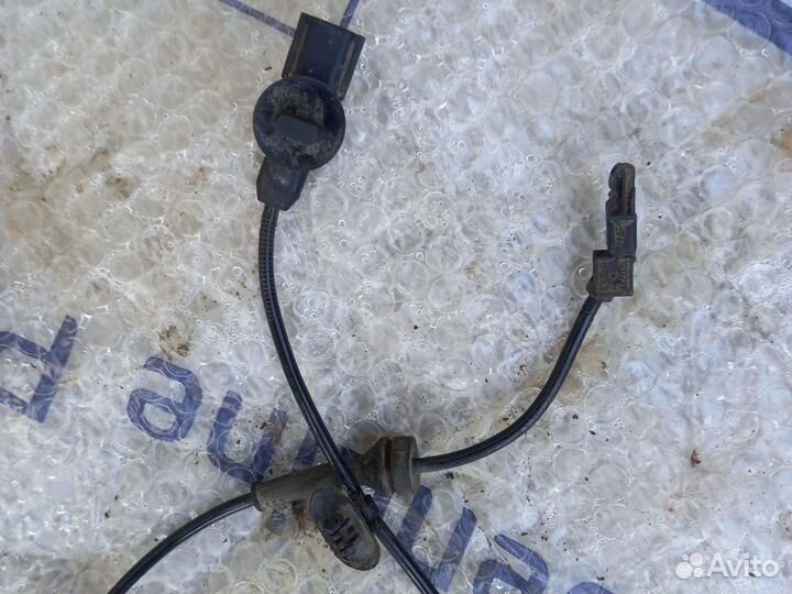 Рено сценик 2 - передний левый датчик ABS