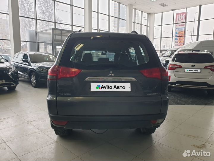 Mitsubishi Pajero Sport 2.5 AT, 2014, 193 800 км