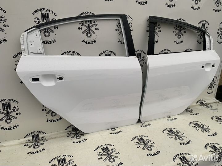 Двери задние Kia Rio 4 Оригинал 2017-2022