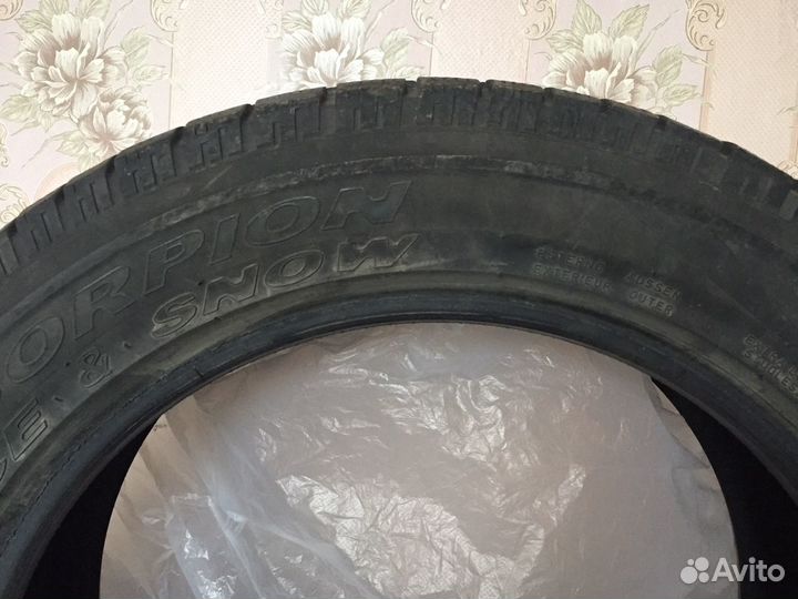 Pirelli Carrier 235/55 R18
