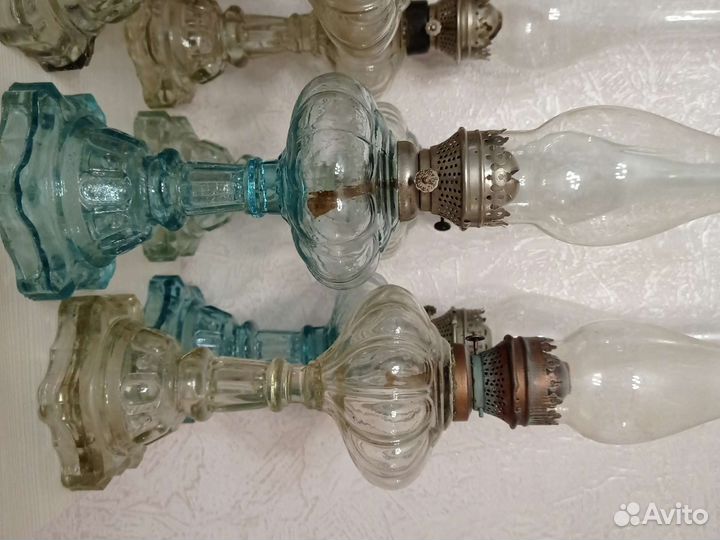 Старинная керосиновая лампа