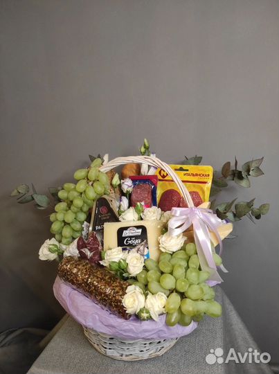 Подарки, букеты