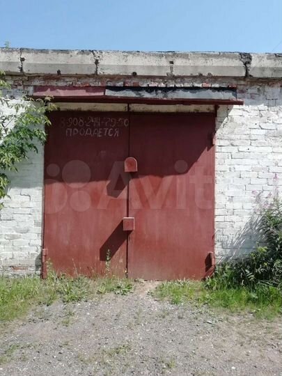 Гараж, > 30 м²