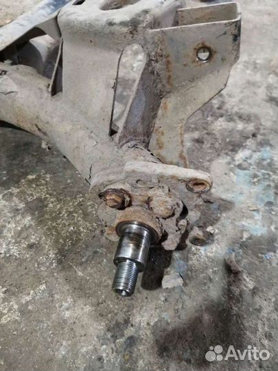 Балка задняя