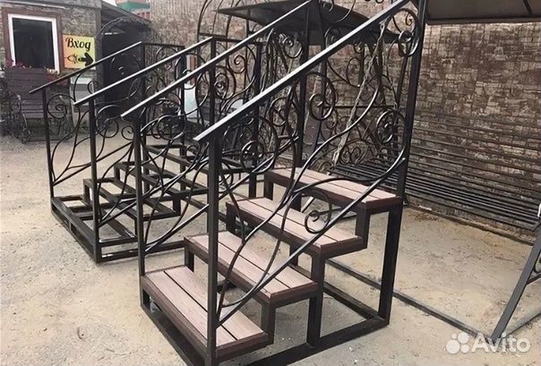 Уличная лестница для крыльца, лестница к дому улич