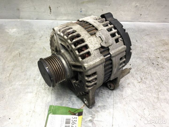 Генератор Volkswagen Passat B6 2005-2010 седан 2