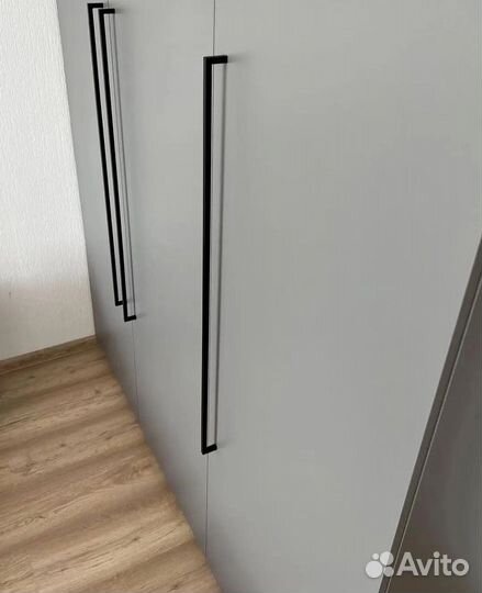 Шкаф распашной на заказ