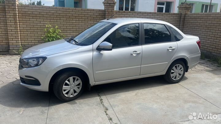 LADA Granta 1.6 МТ, 2023, 10 500 км