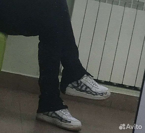 Продаю кроссовки бу