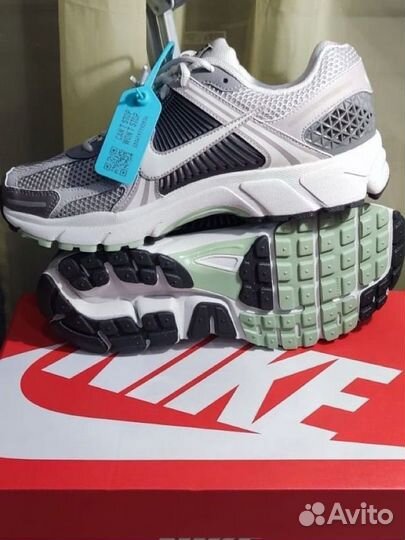 Nike Air Zoom Vomero 5 Cobblestone