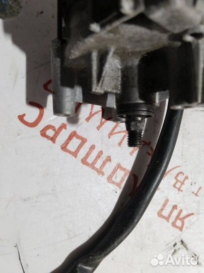 Мотор дворников передний Peugeot 207 EP6 5FW 2007