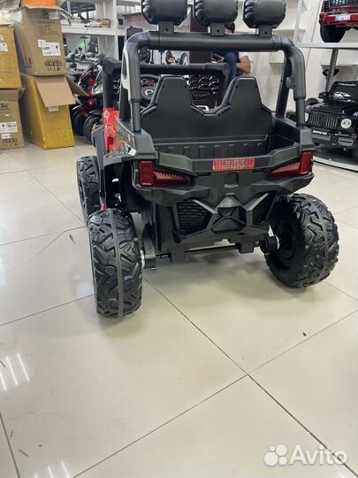 Детский электромобиль двухместный