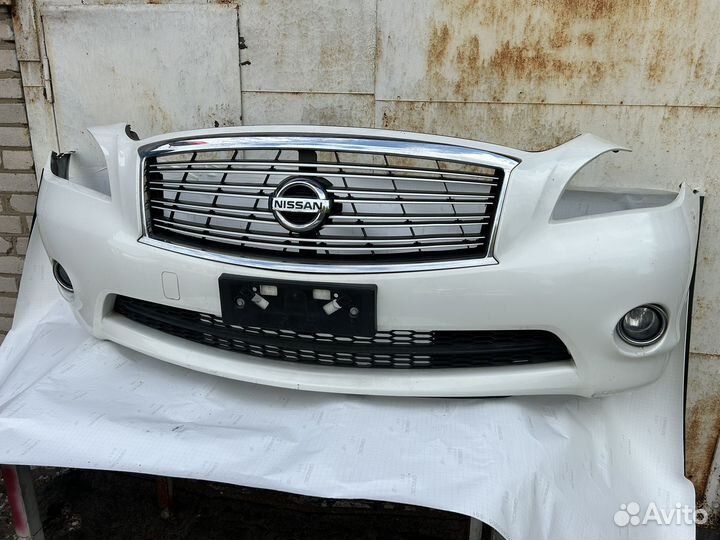 Передний бампер Infiniti M25, M37