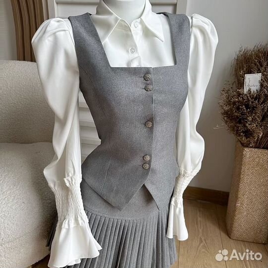 Костюм Тройка женский Серый Блузка, Юбка, Жилетка