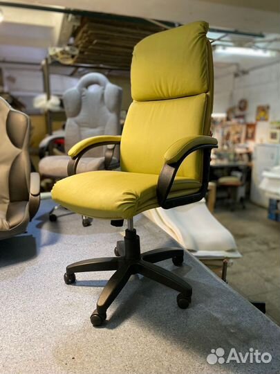 Компьютерное кресло