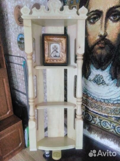 Большой угловой домашний иконостас