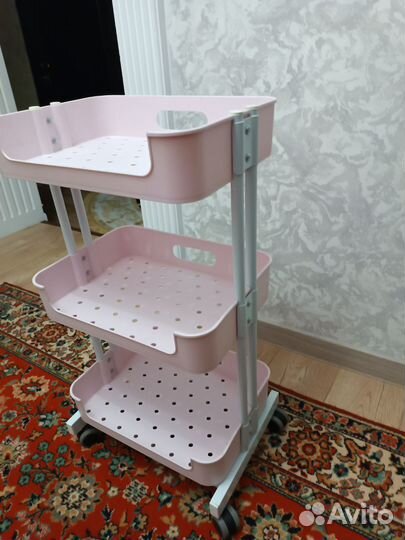 Столик для косметолога