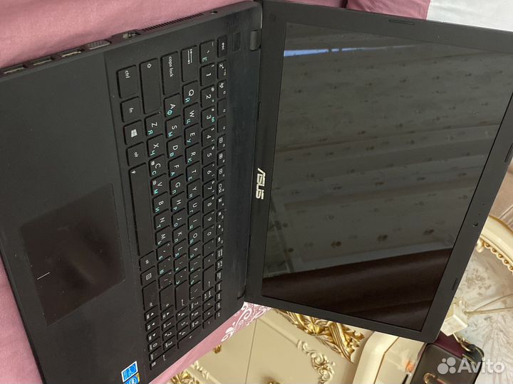 Ноутбук asus