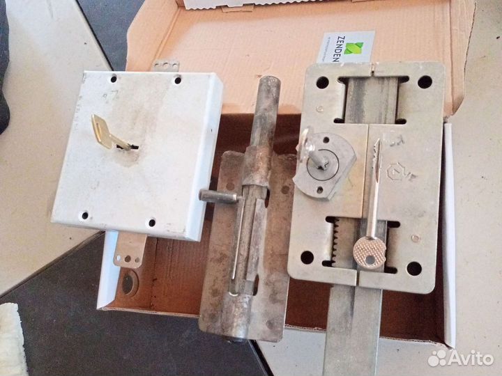 Замок для дверей