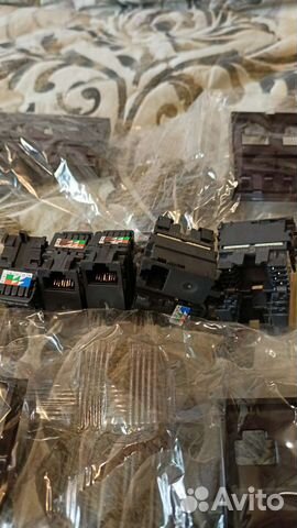 Розетка rj45 legrand