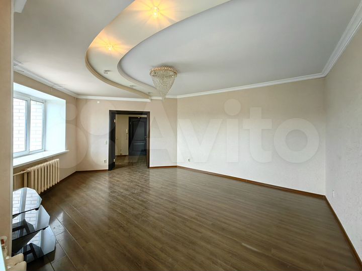 3-к. квартира, 97,1 м², 3/9 эт.