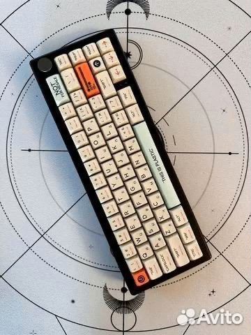 Тихая механическая клавиатура на базе GMK67