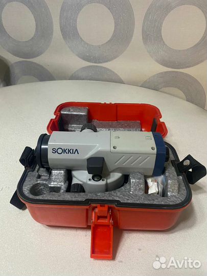 Оптический нивелир Sokkia B40A