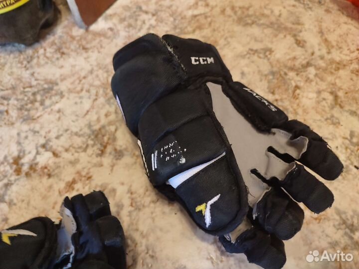 Краги хоккейные размер 13 ccm