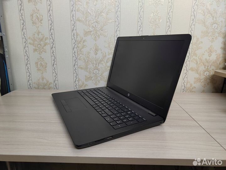 Ноутбук HP / SSD/ Windows 10