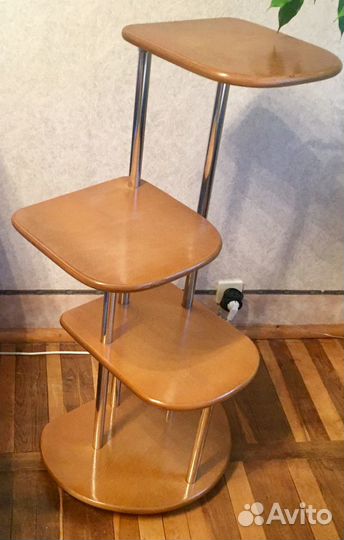 Подставка под цветы