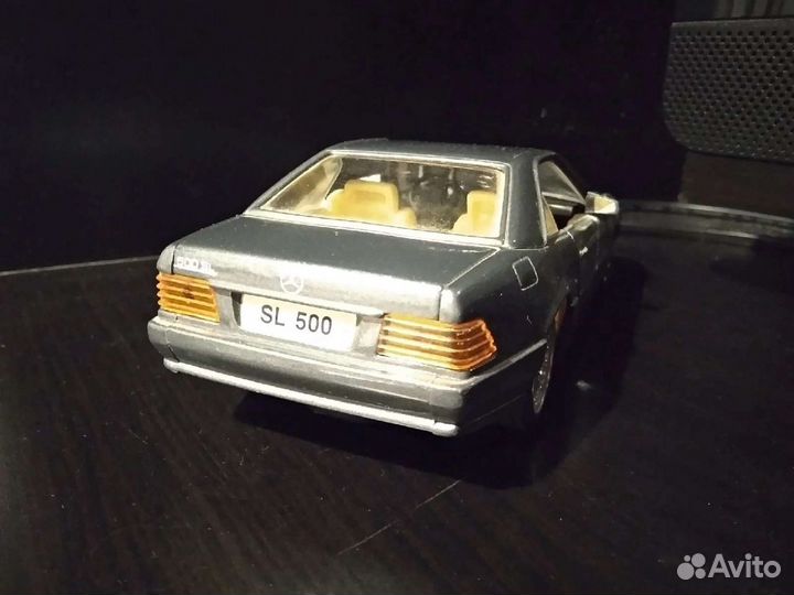 Модель mercedes sl500 1:24