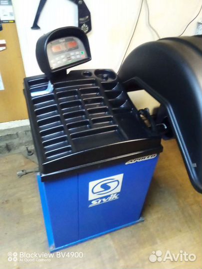 Продам стенд балансировочный