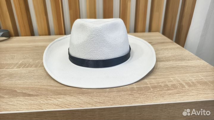 Шляпа белая унисекс